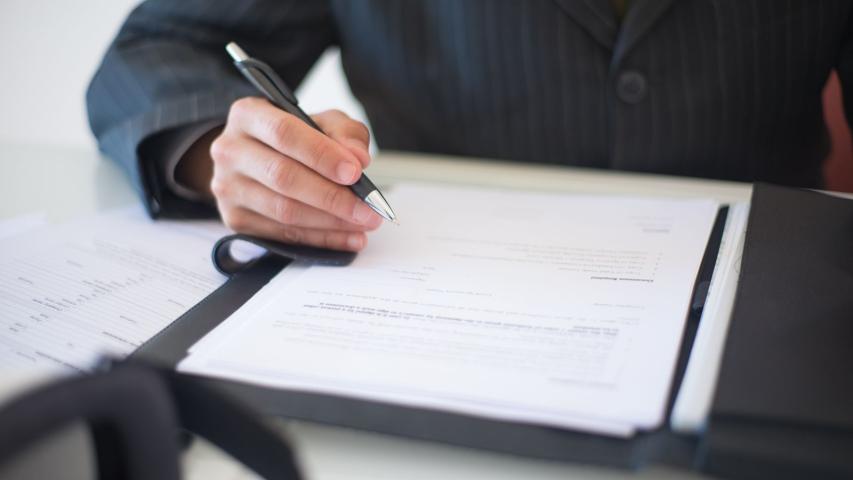 Breaking a Lease Early in VIC: A Landlord's Guide - EZRENT
