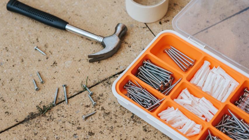 Repairs and Maintenance VIC: A Landlord's Guide - EZRENT